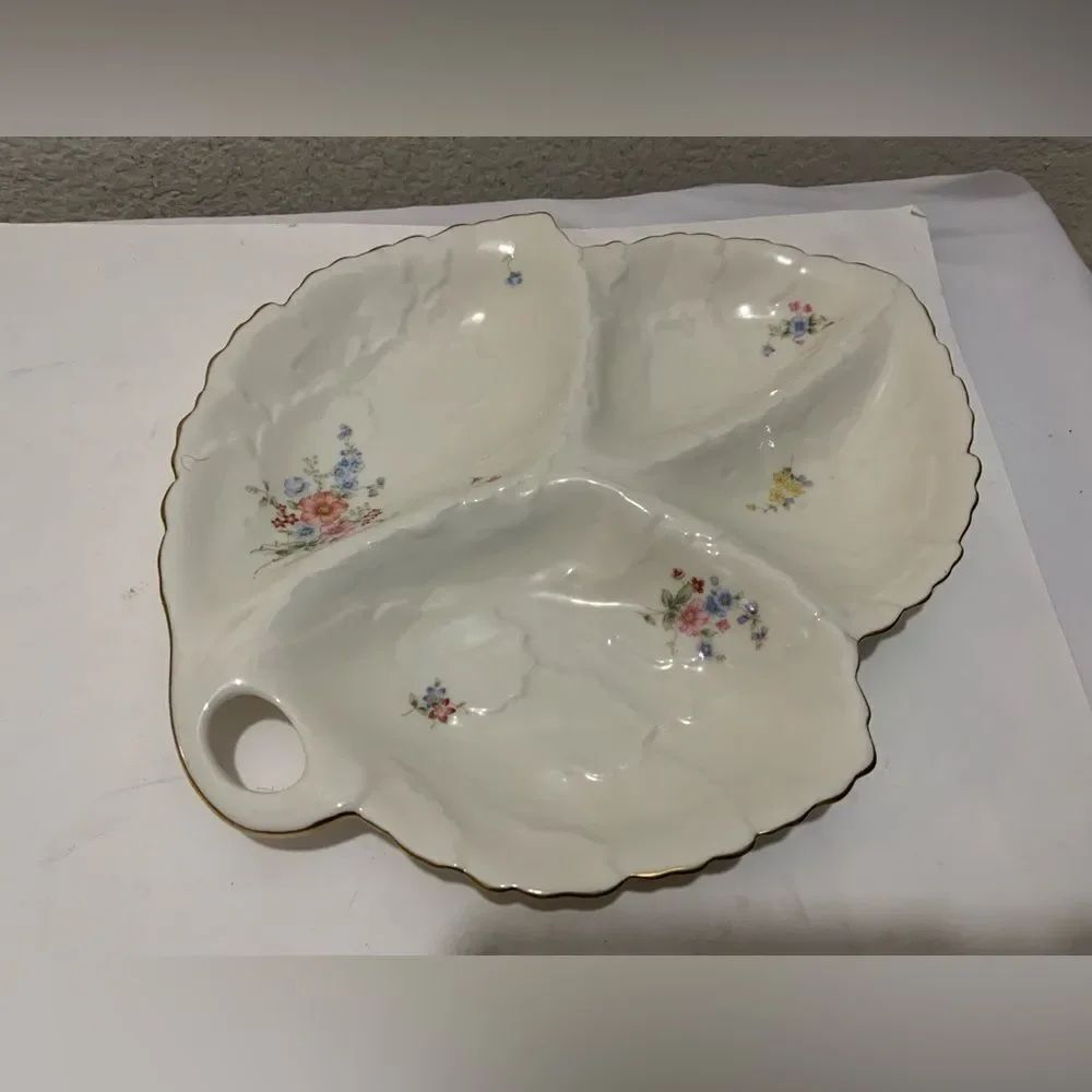 Vintage Home Beautiful Porcelain 4 Section Floral Hand Painted Dish Plate JAPAN